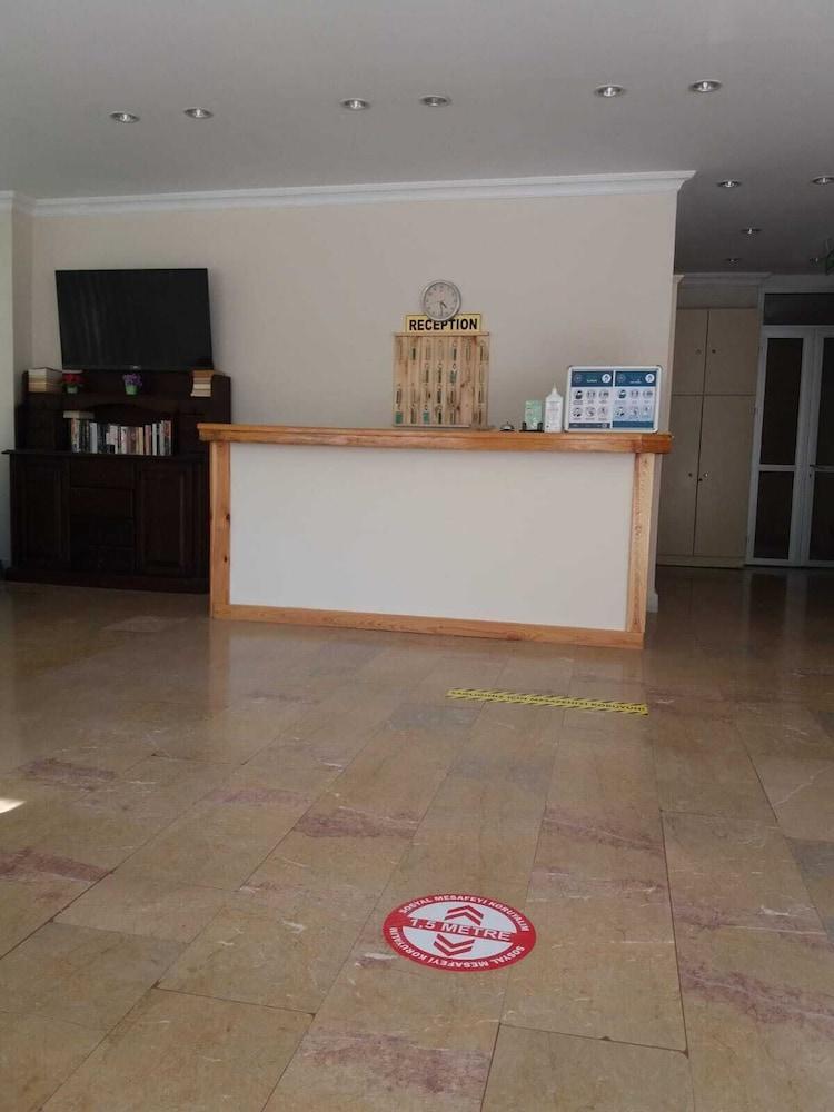 Unver Hotel Marmaris Extérieur photo