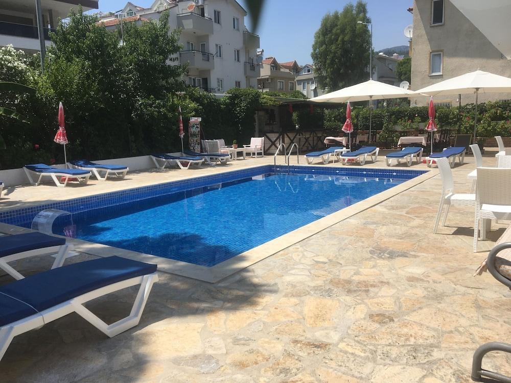 Unver Hotel Marmaris Extérieur photo
