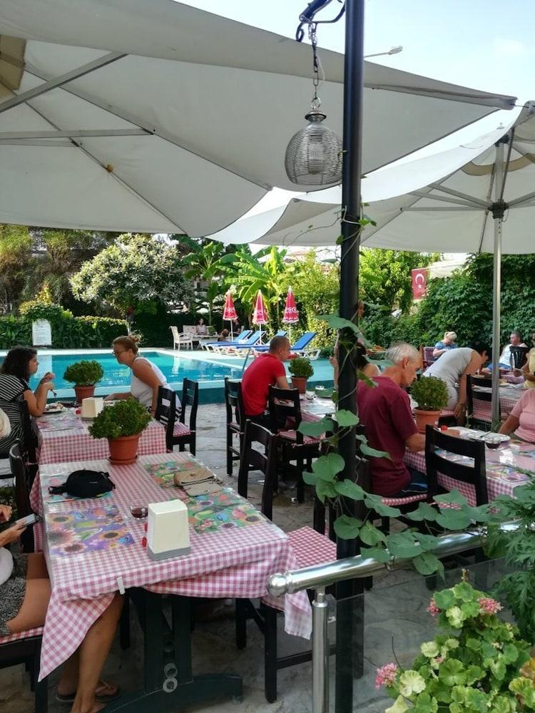 Unver Hotel Marmaris Extérieur photo