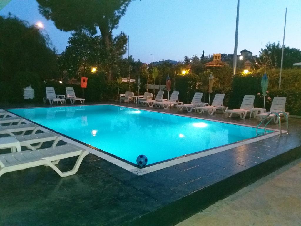 Unver Hotel Marmaris Extérieur photo