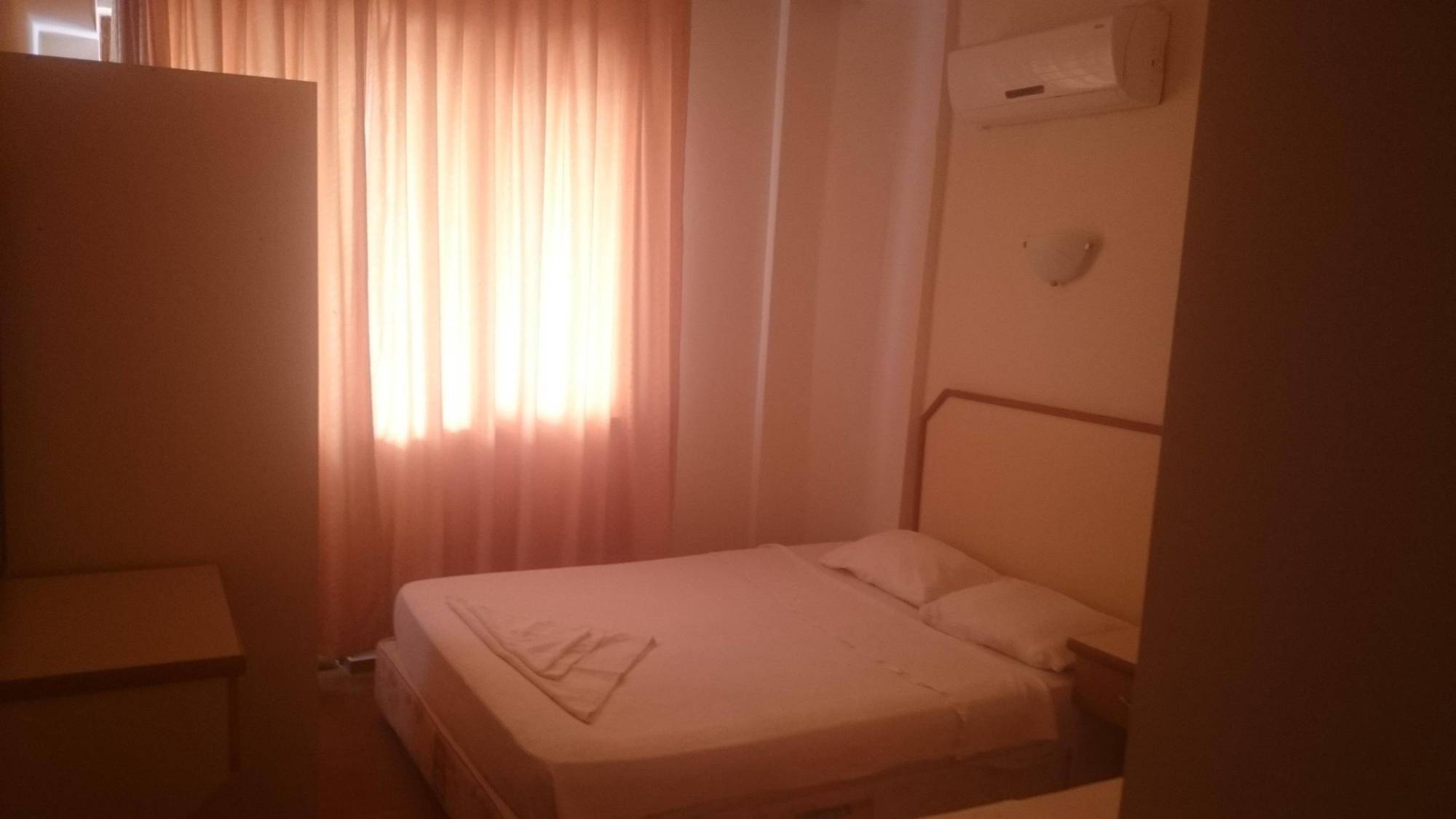 Unver Hotel Marmaris Extérieur photo