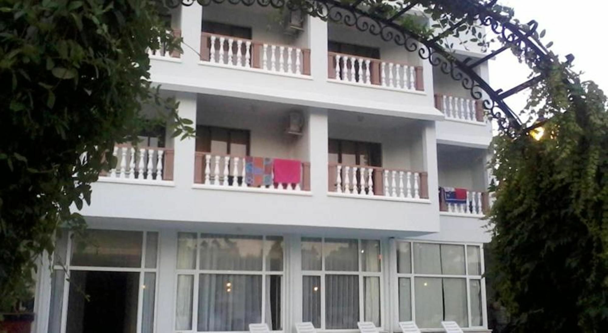 Unver Hotel Marmaris Extérieur photo